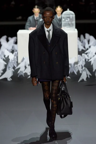 Look 5